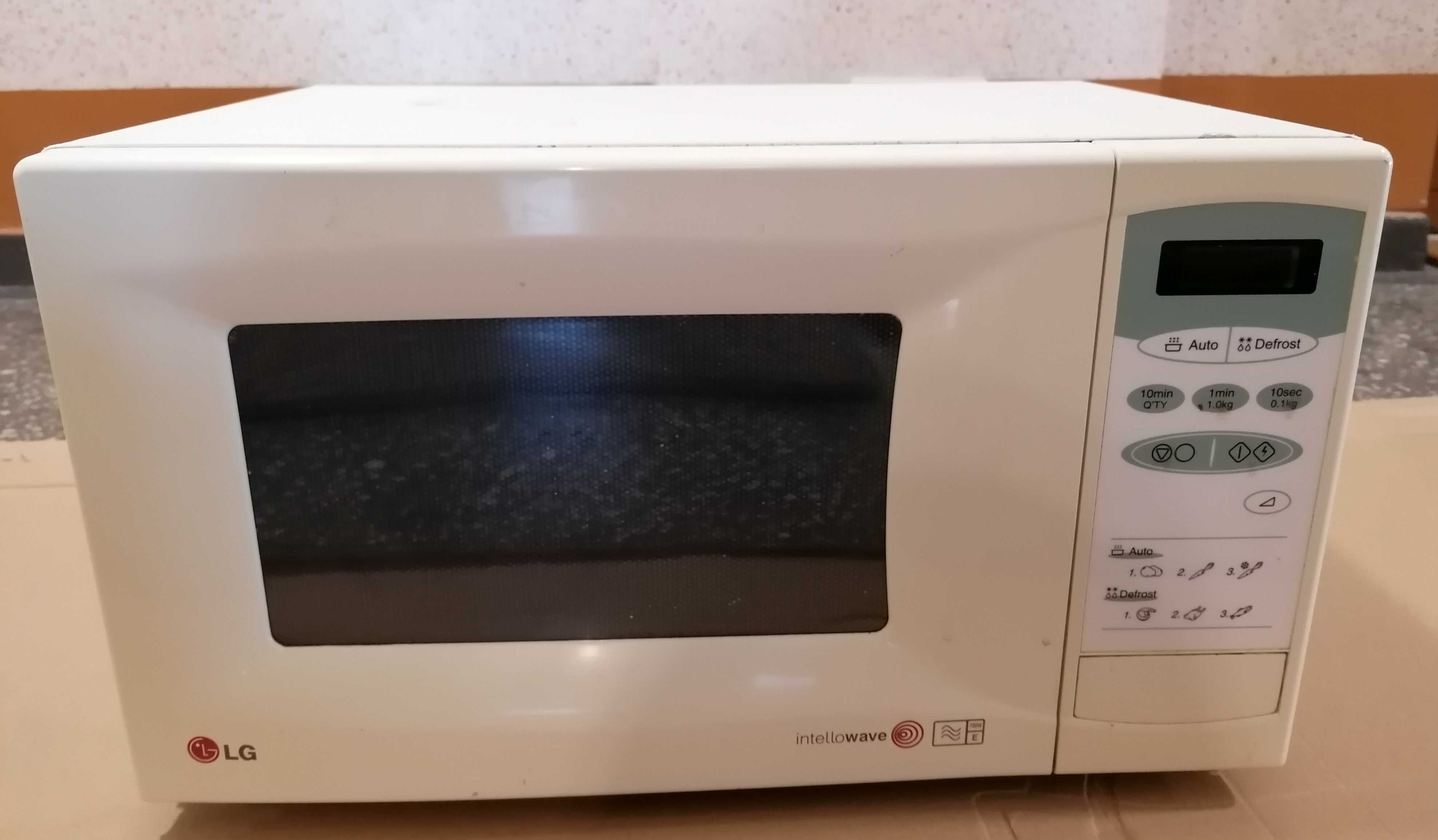 Mikrofalówka LG mod. MS-198H max. 1000W