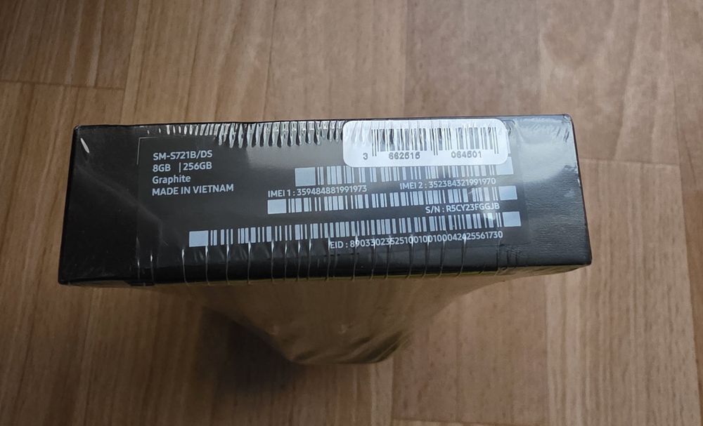 Samsung S24Fe 256g graphite