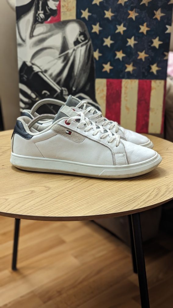 Шкіряні Кеди,Кросівки Tommy Hilfiger розмір 41-42  оригінал