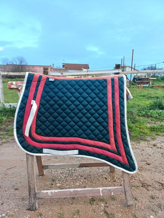 Suadouro estilo militar