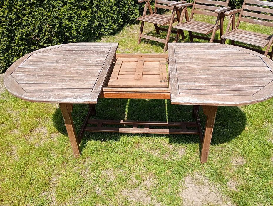 Zestaw mebli ogrodowych drewnianych