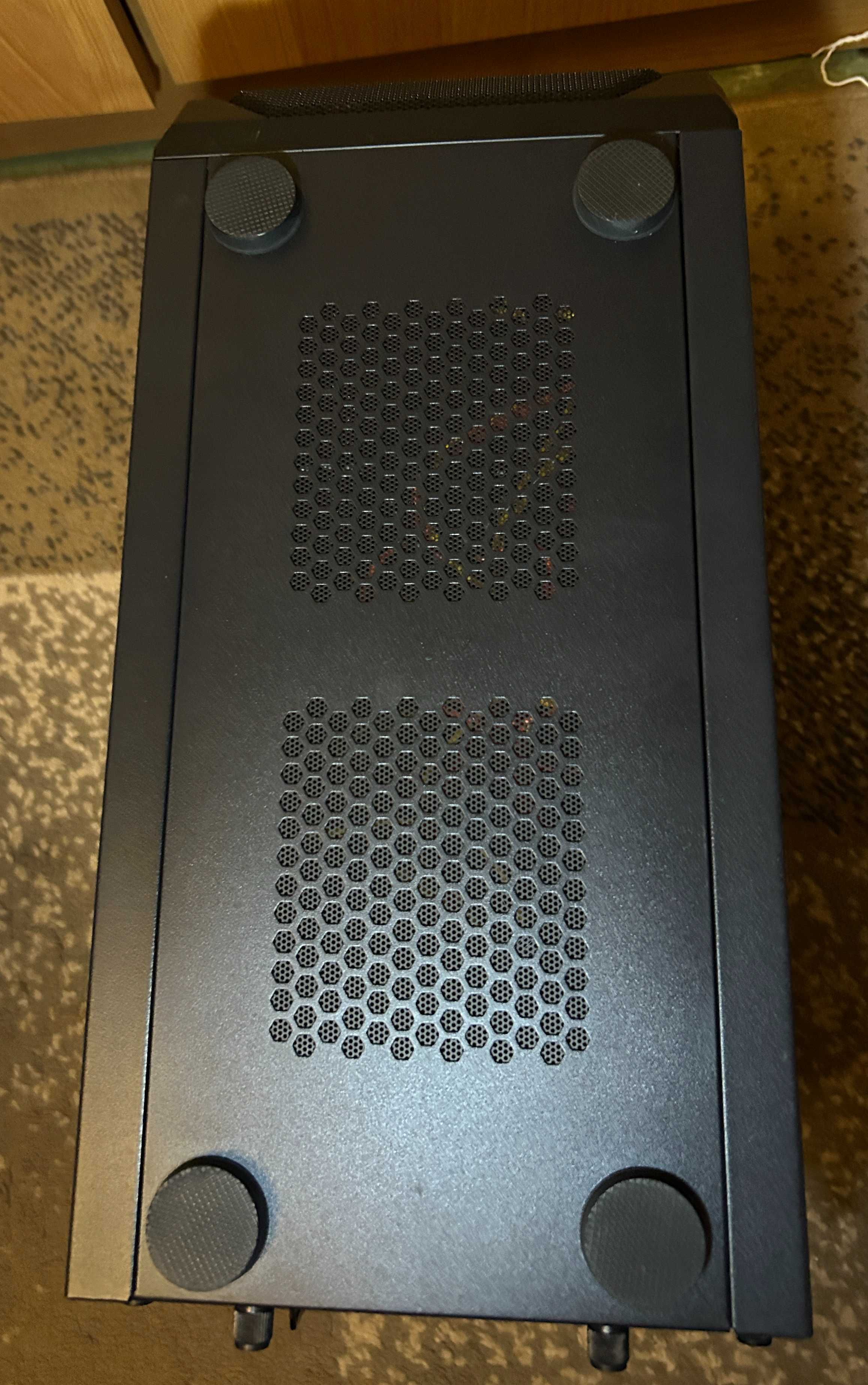 Obudowa Sharkoon QB ONE z Zasilaczem Chieftec Smart GPS-400A8 400W 80+