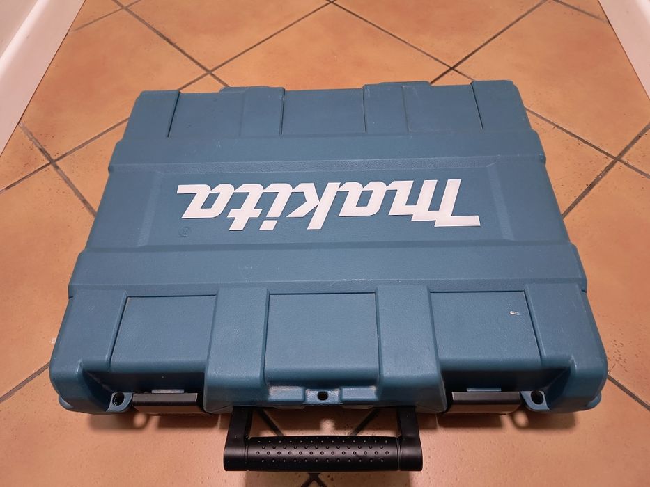 Pistolet do silikonu makita