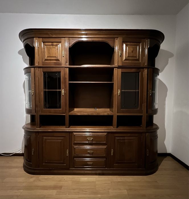 Móveis usados em conjunto e estado bom