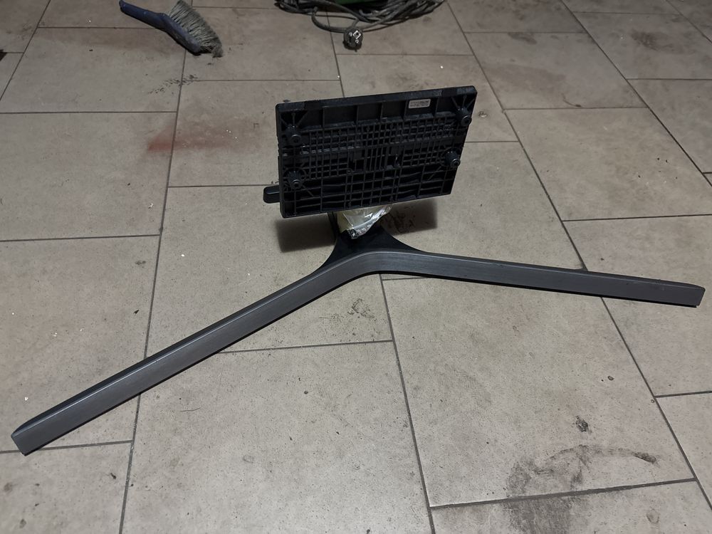 Noga od telewizora Samsung