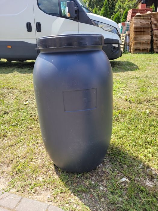 Beczka plastikowa beczki plastikowe 200l 220l po spożywce + dekiel