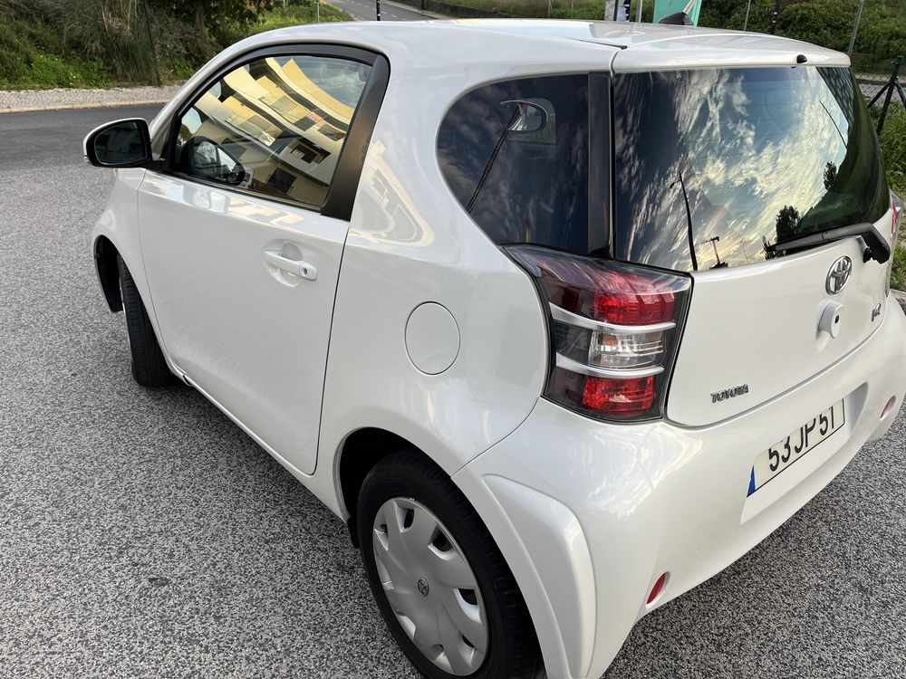 Toyota IQ 1000 gasolina