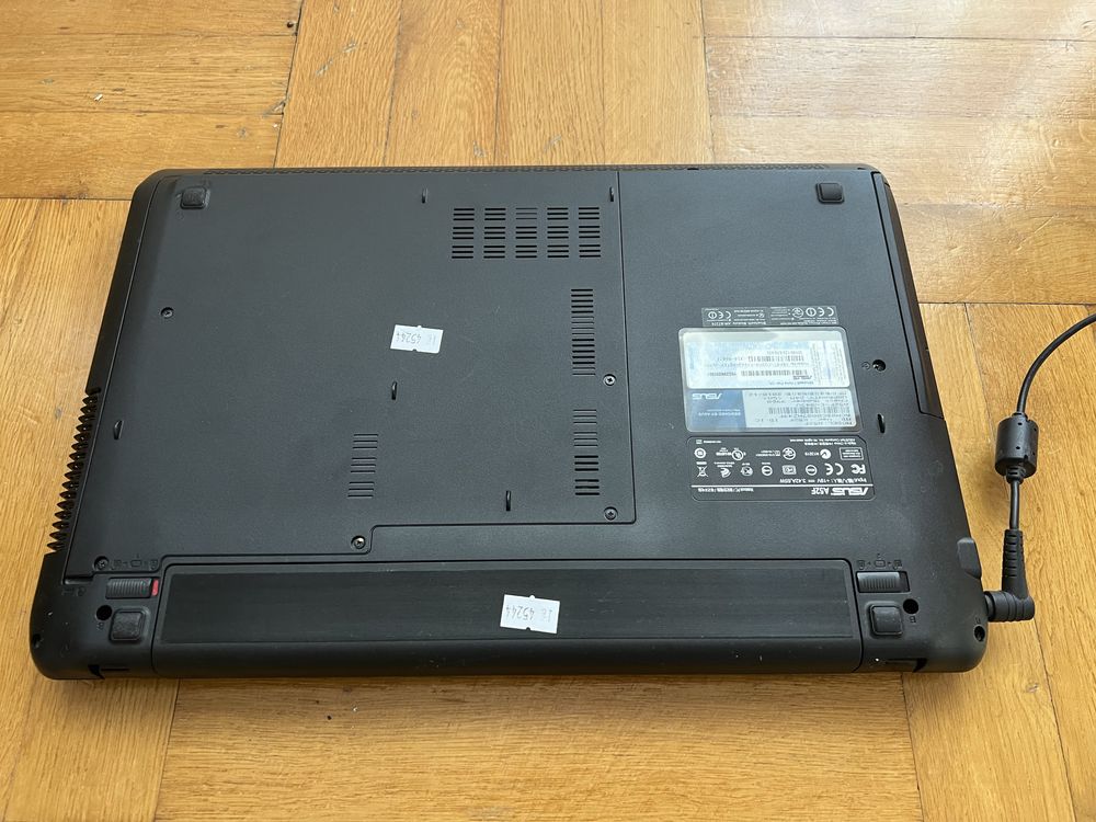 Laptop Asus A52F 15,6’’ + Zasilacz