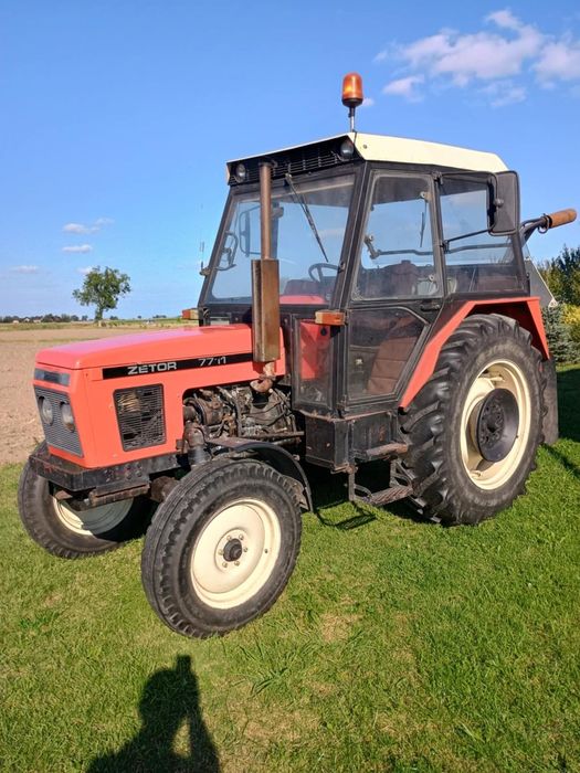 Zetor 7711  Zetor 7711