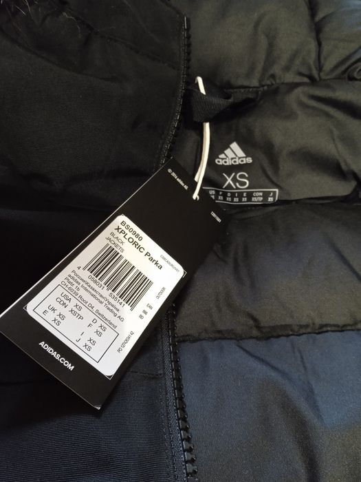 Жіноча зимова парка від adidas