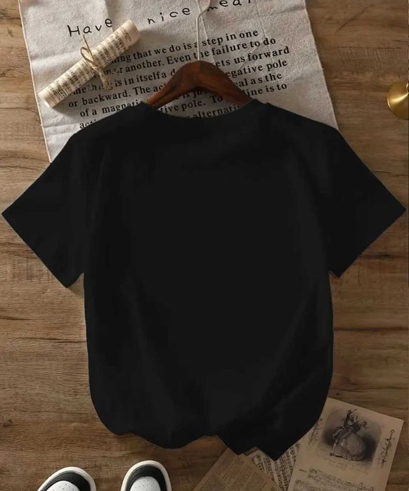 Женская Черная Футболка с Юмористическим Принтом Моны Лизы