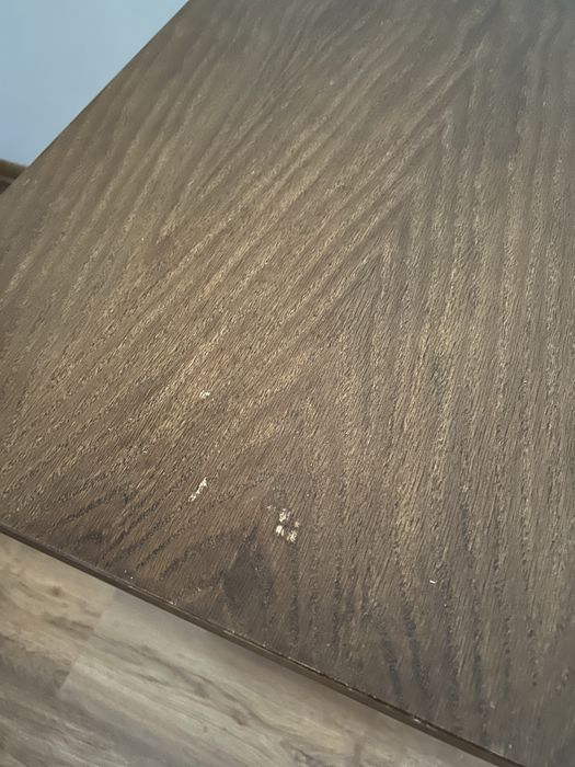 Stół rozkładany z krzesłami