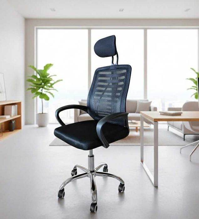 Поворотне, регульоване крісло для студії, офісу, вітальні