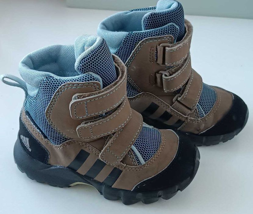 Дитячі брендові зимові термо чобітки сноубутси ADIDAS (оригінал) 22р.