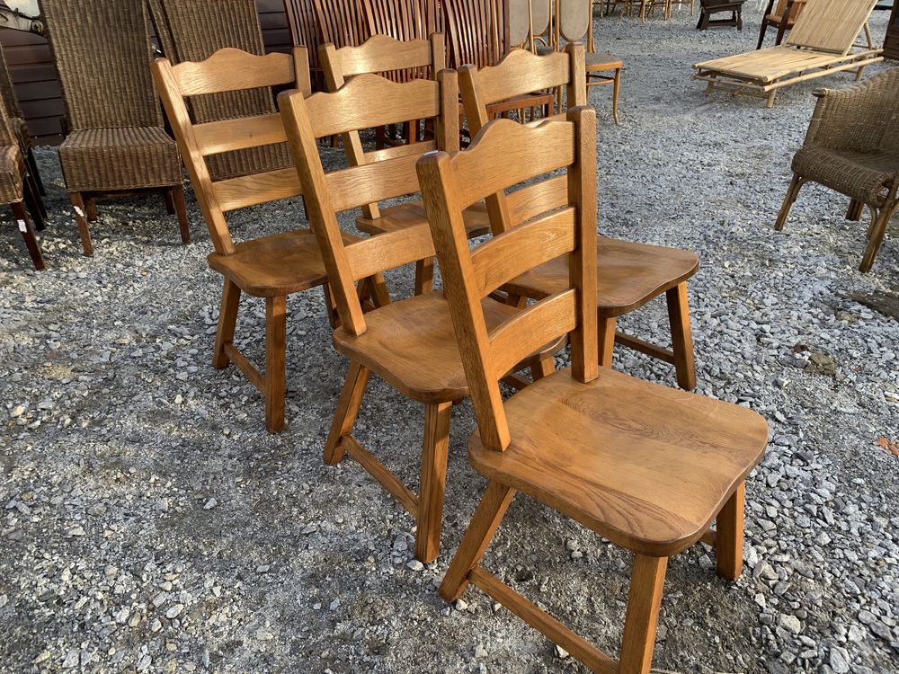 drewniane ratanowe krzesla i fotele