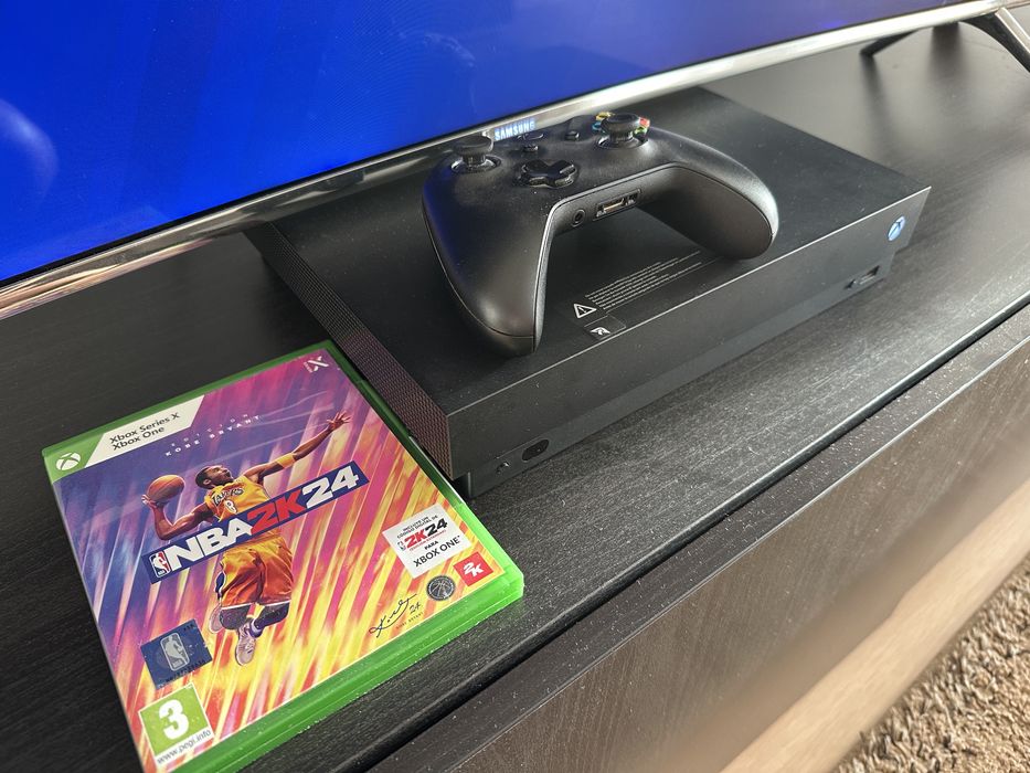 Vendo Xbox One X