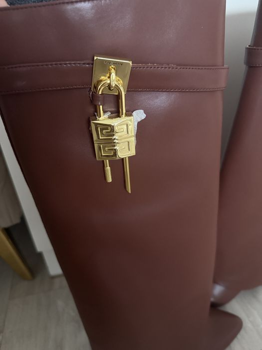 Kozaki Czekoladowe GIV 39 Nowe