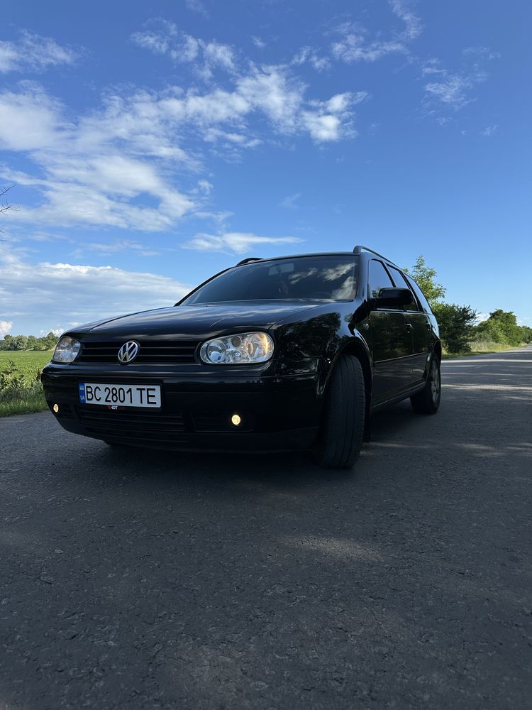Продам Golf 1.6mpi