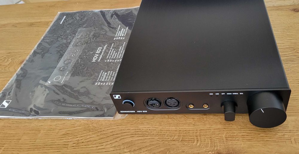 Sennheiser HDV 820 полностью балансный ЦАП-усилитель для наушников