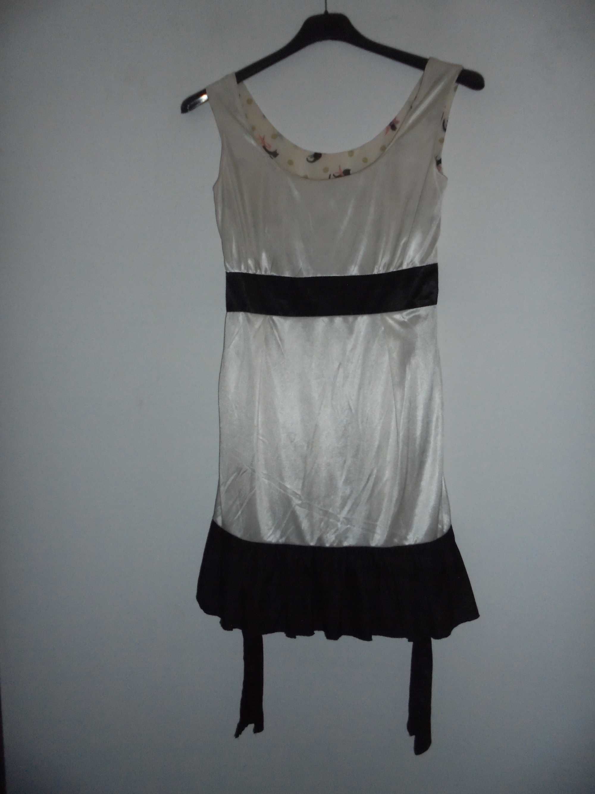 vestido de mulher aos gatinhos