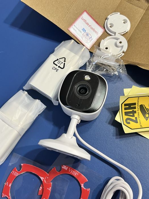 Câmara de vigilância WiFi exterior/interior