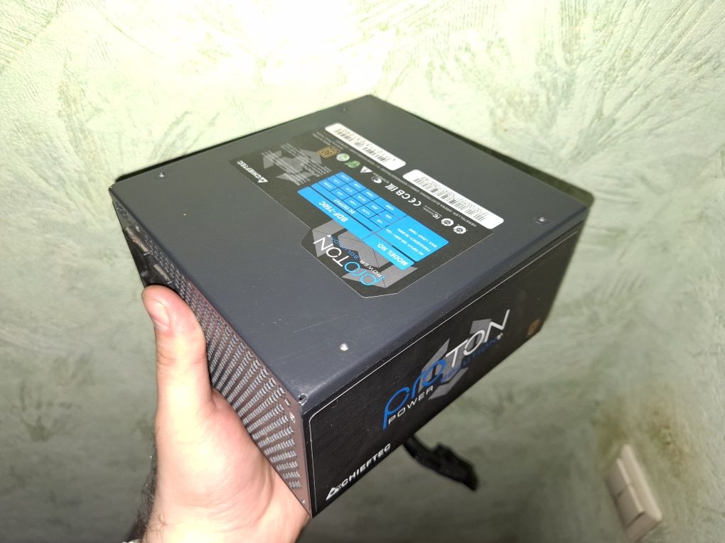 Chieftec Proton BDF-750C Блок Живлення на 750W