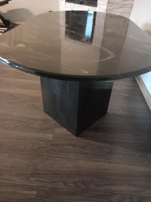 Piękny stół marmurowy, kamienny. Ława stolik Zara Homme