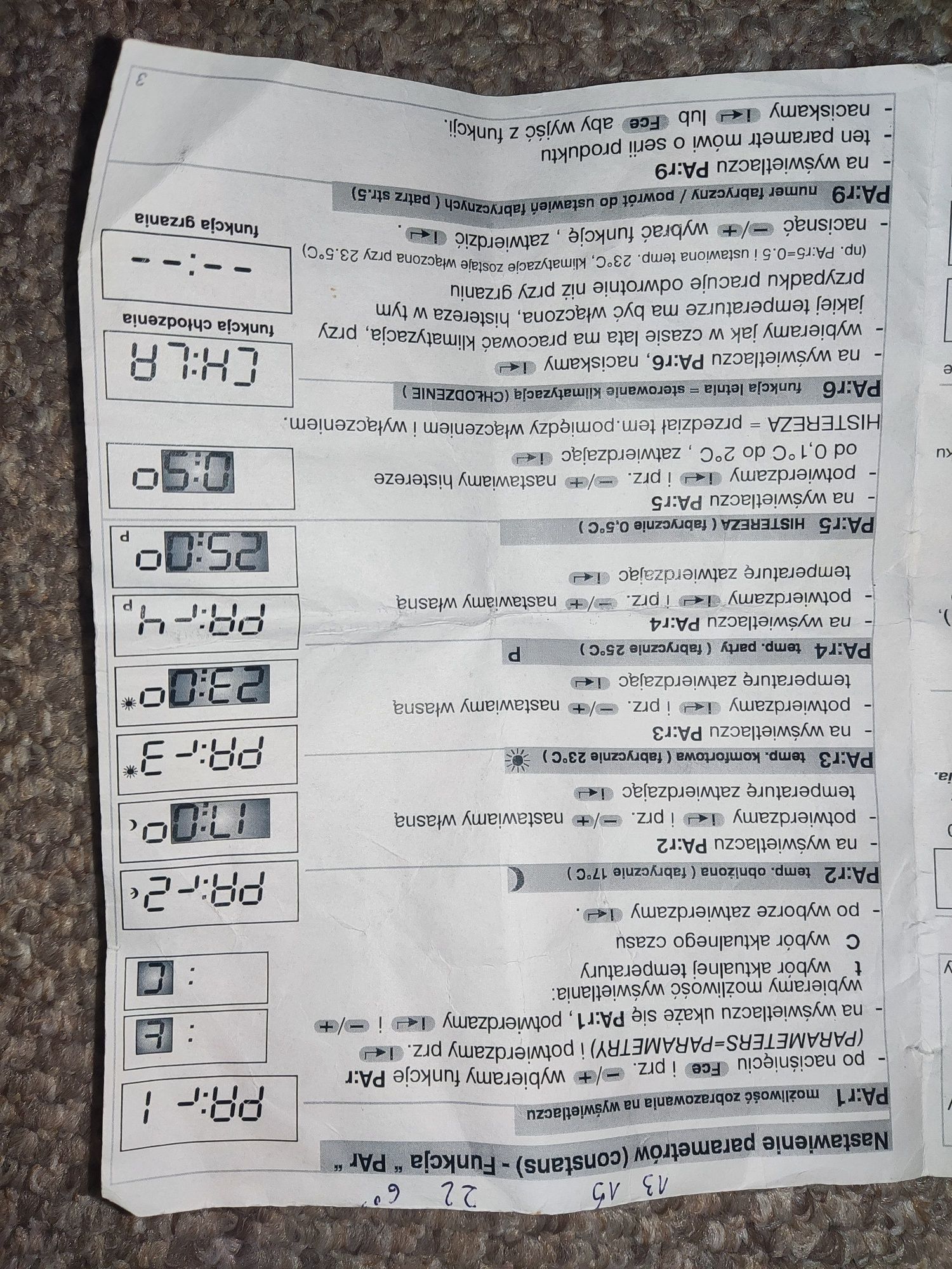 Termostat gniazdkowy TS20 - Tygodniowy programator