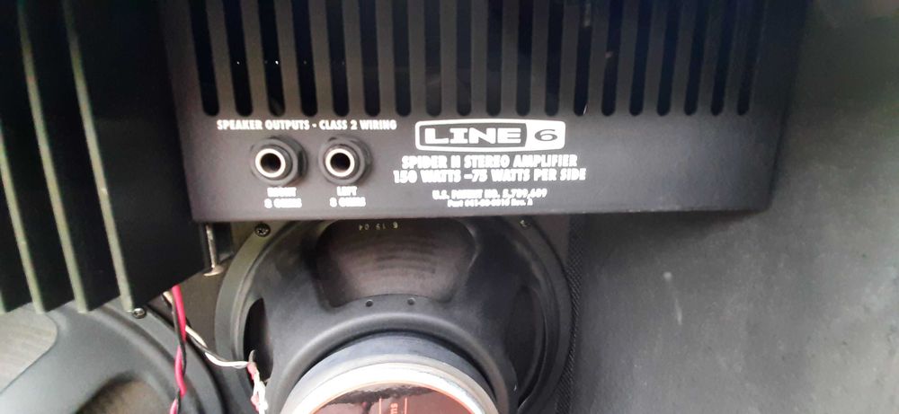 Wzmacniacz do gitary elektrycznej Line 6 Spider II  2 X Celestion 150W