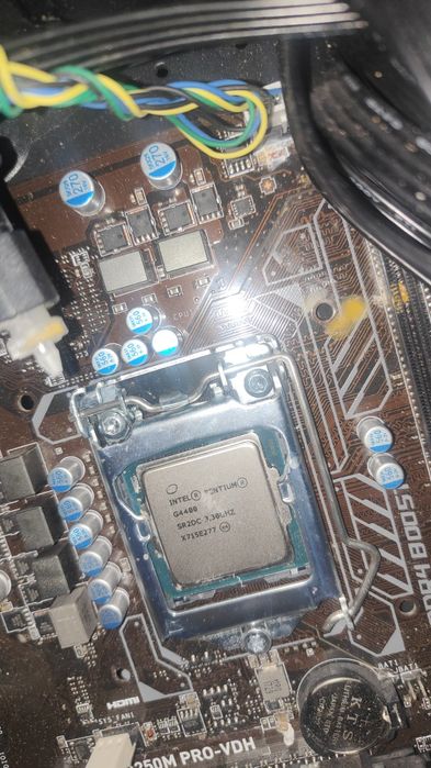 Płyta główna B250M-PRO VDH