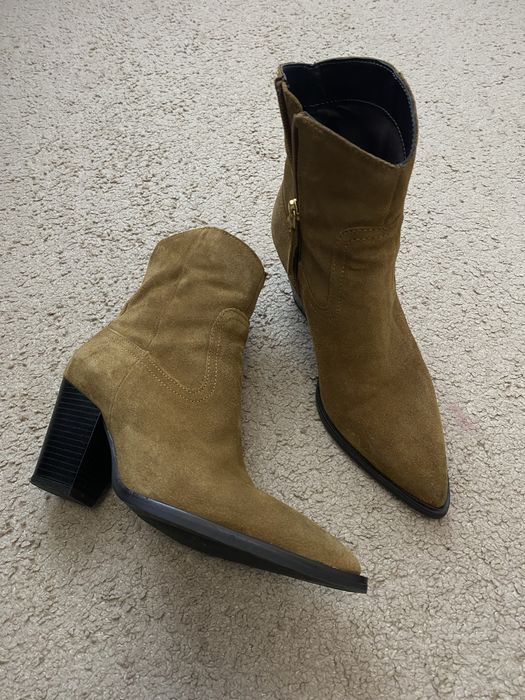 Ботильйони , козаки mango , шкіра