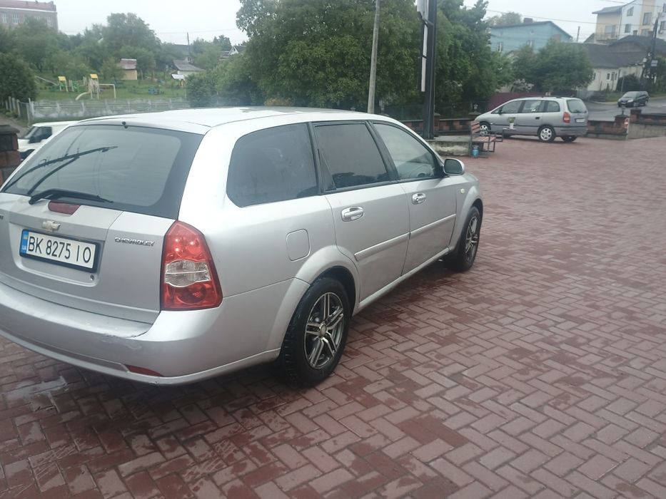 Chevrolet Lacceti 1.8 газ бензин
