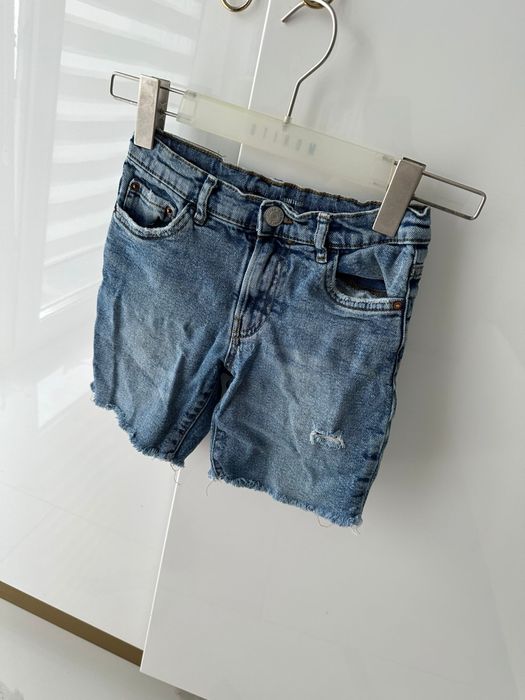 Spodenki marki zara rozmiar 122 cm