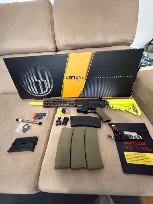 Vendo Rossi Neptune Seal 9.5’’Tan