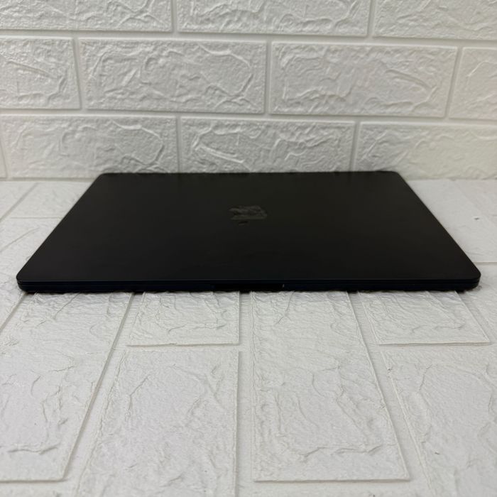 №2689	MQKV3	MacBook Air15 	Midnight	M2 	8/256