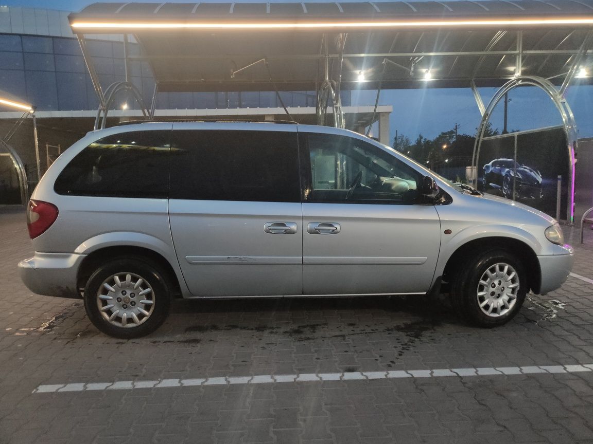 Chrysler voyager 2,8