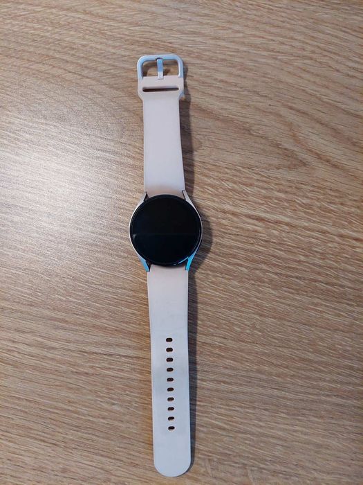 Продам смарт часы годинник Samsung Galaxy Watch 5