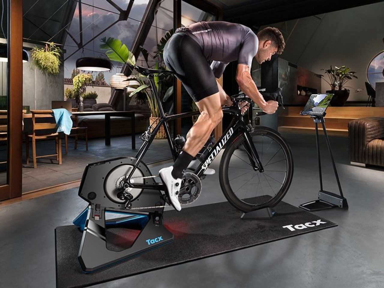 Продам велотренажер Tacx NEO 2T Smart!