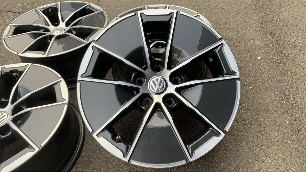 Комплект дисков Borbet R16 5x112 VW Skoda