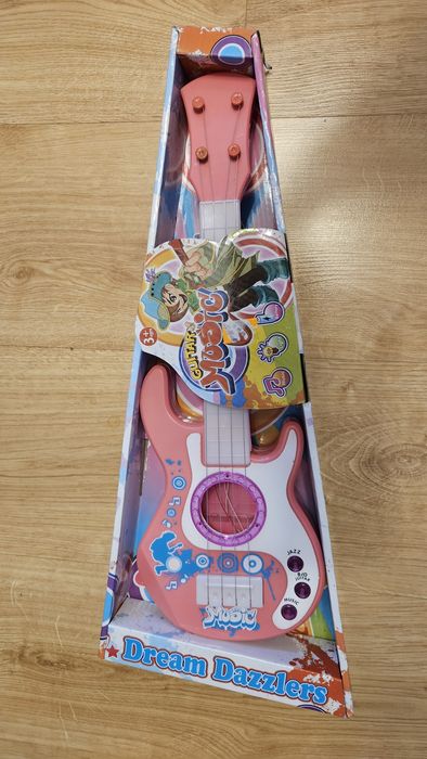 3 zabawki: Fisher price pianino organy+gitara grająca+klawiatura edu