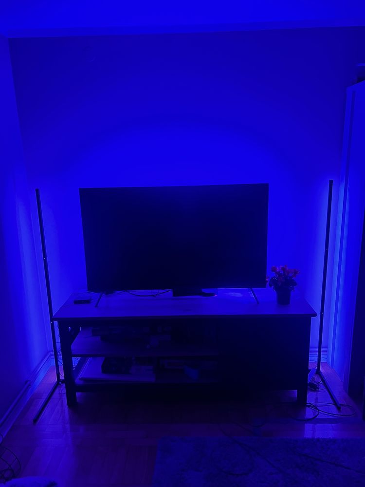 Telewizor samsung qled 4k 55” + zestaw ledow i swiatel !!