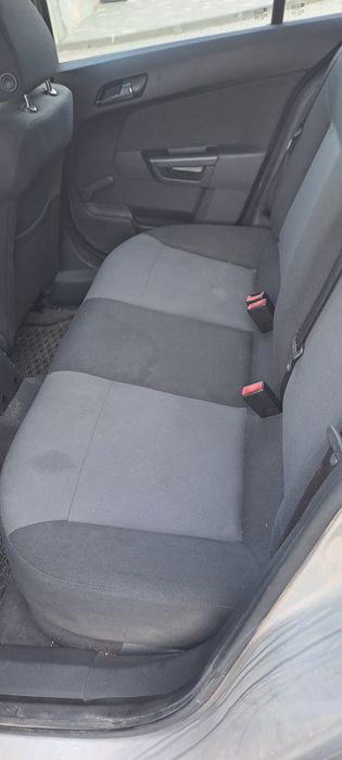 Автомобіль Opel astra H