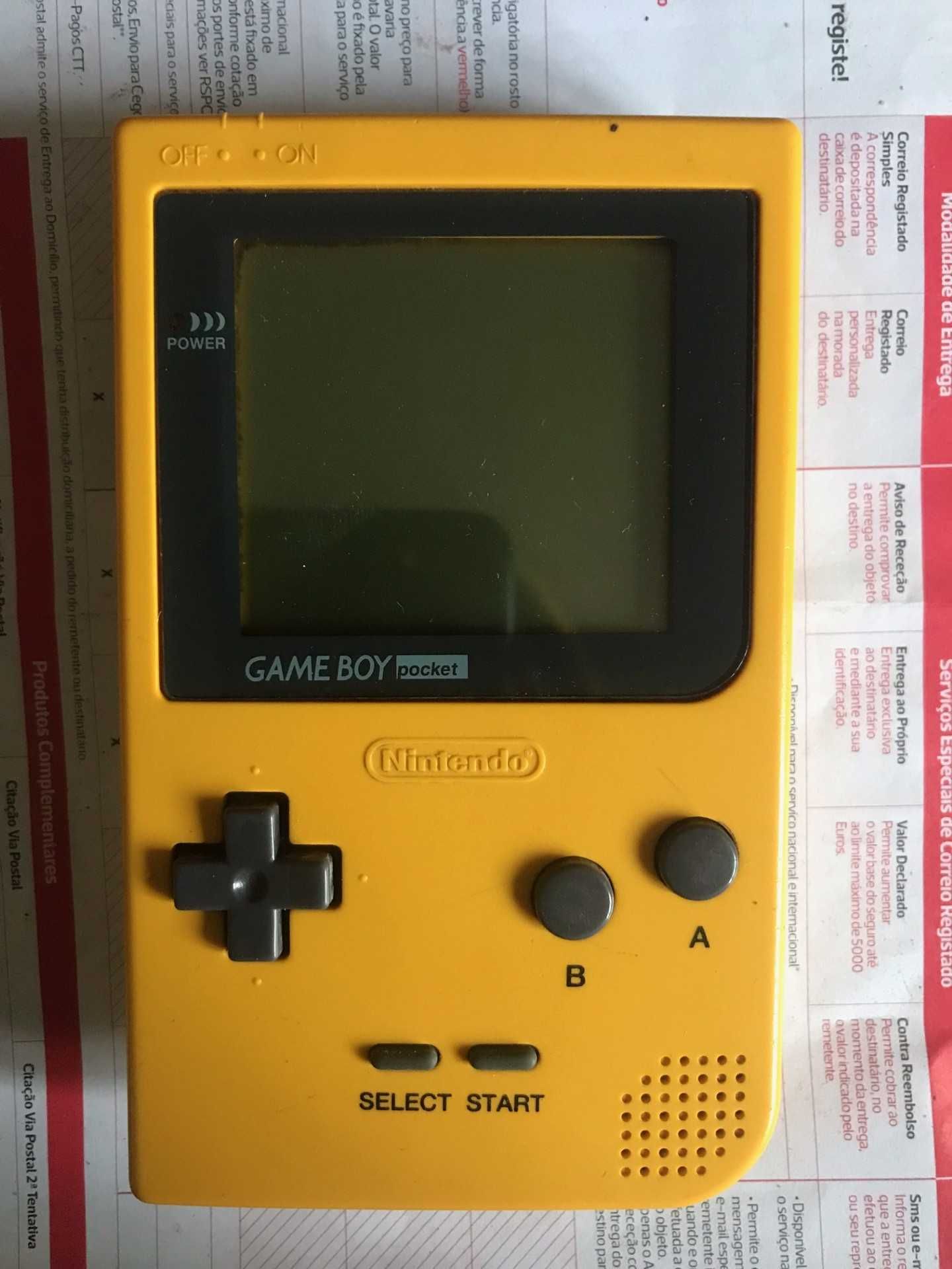 game boy verde Color e game boy Pocket amarelo