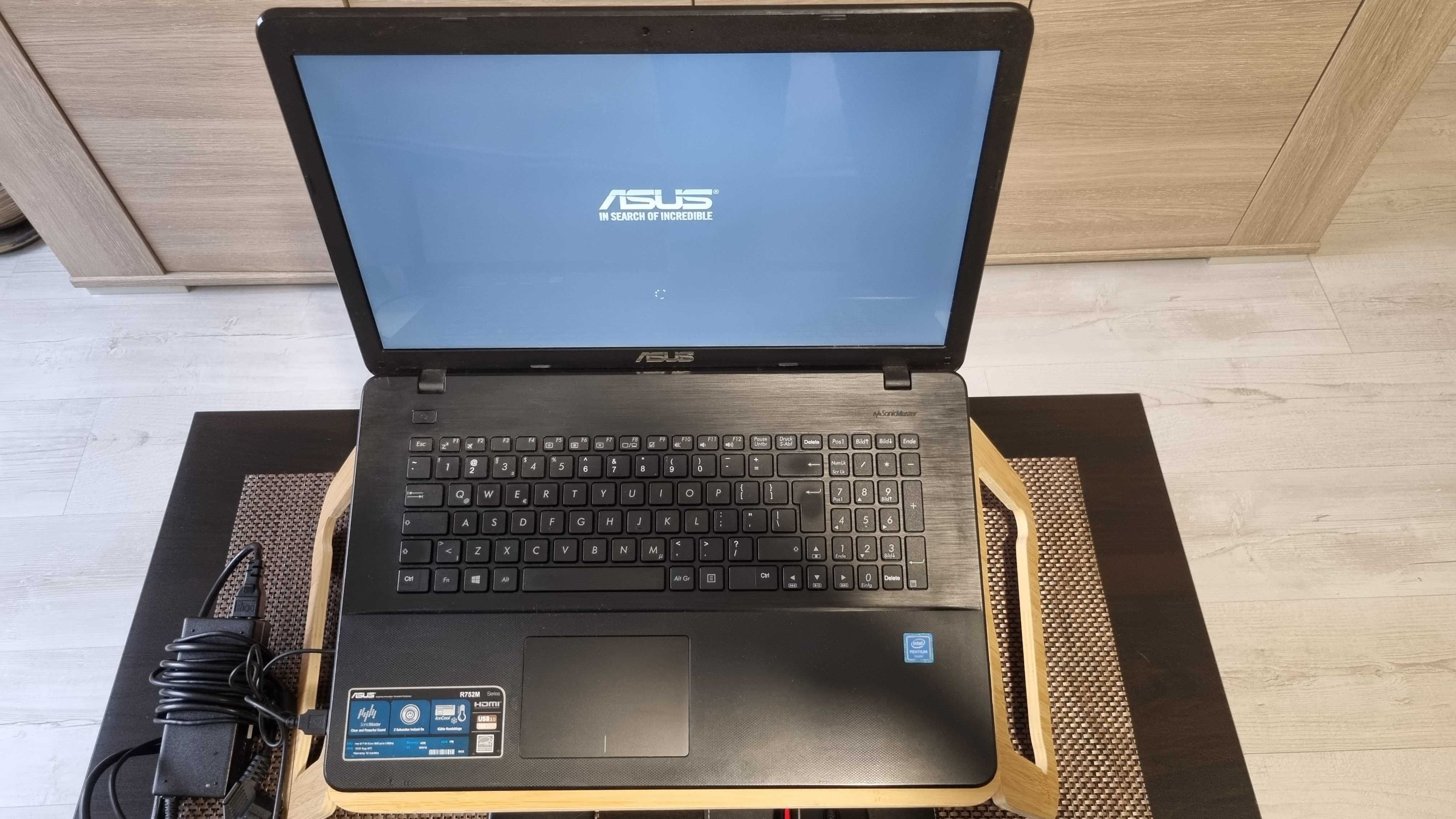 Laptop Asus R752M 17,3" Intel Quad Core, 8gb ram, 128ssd, Matryca HD+