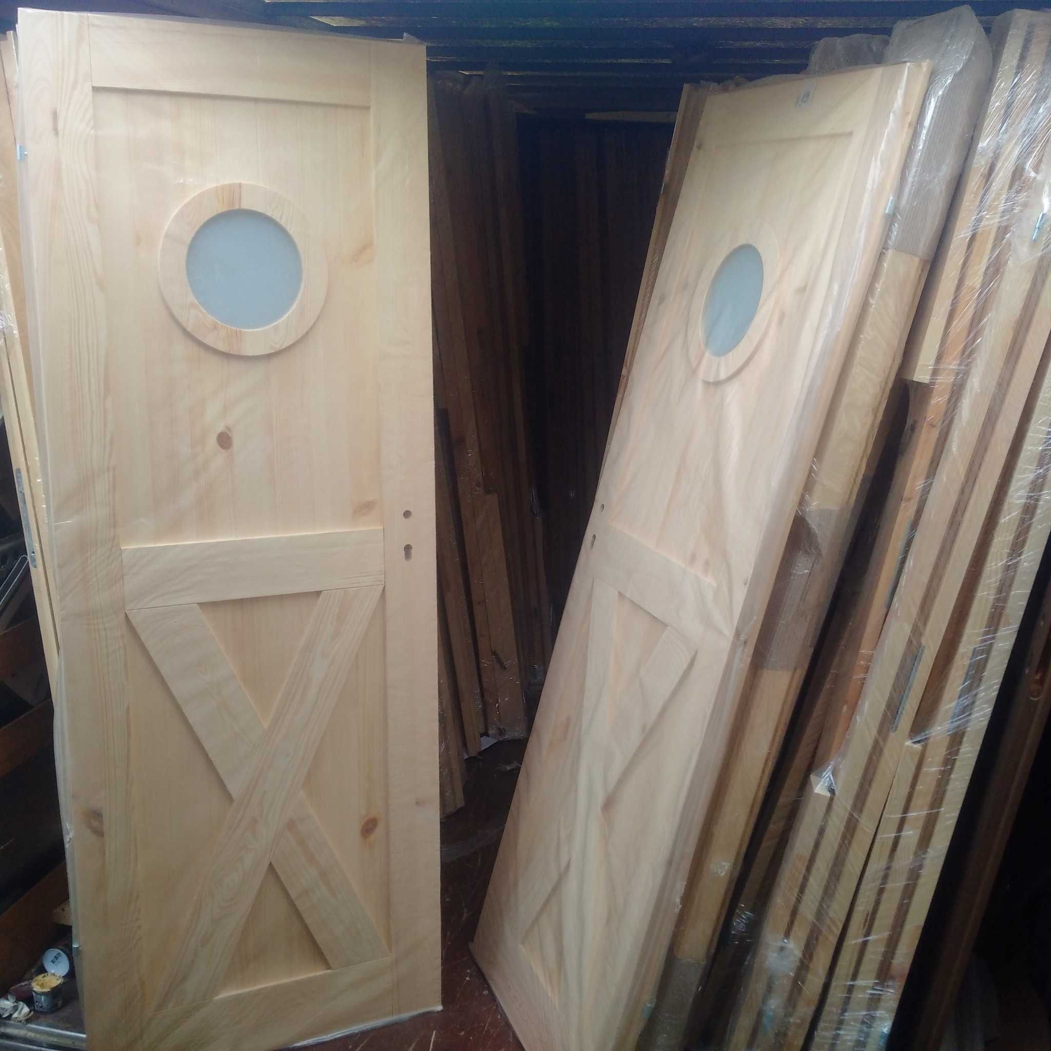 sosnowe drewniane drzwi BULAJ