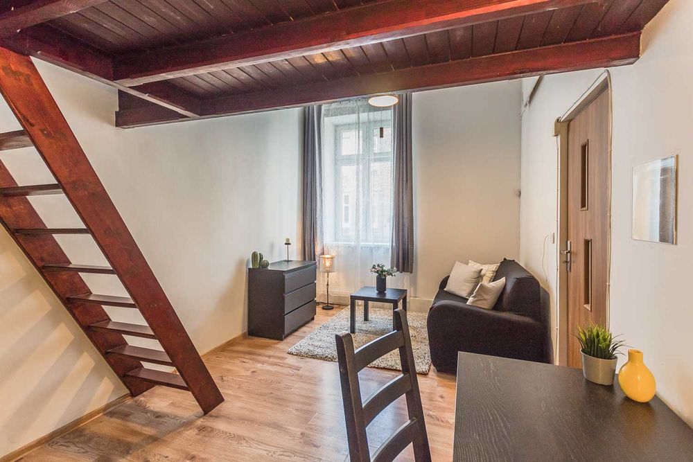 Urzędnicza - AGH - kawalerka - 30m2 z antresolą - od zaraz