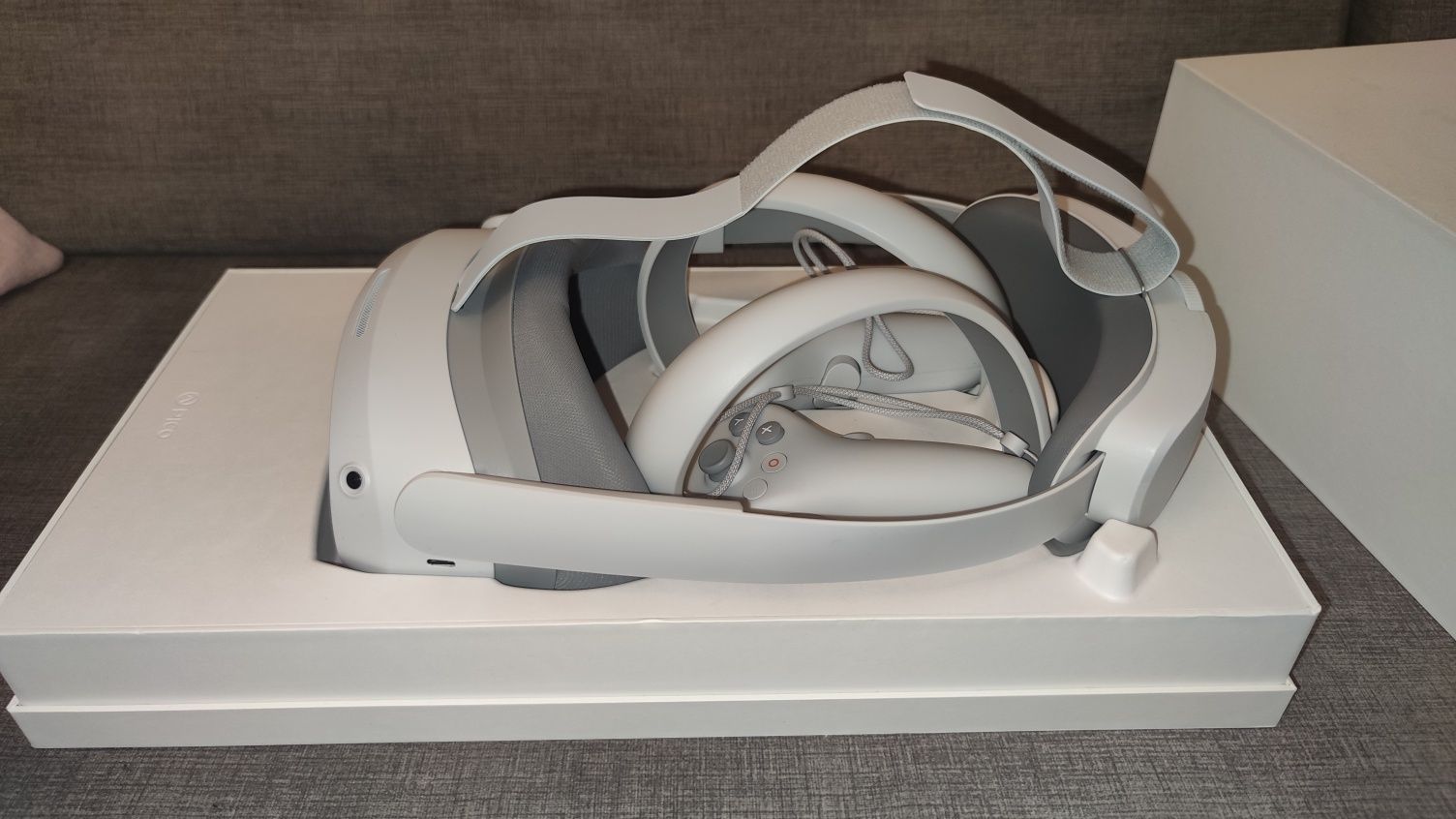Gogle VR PICO 4 128GB