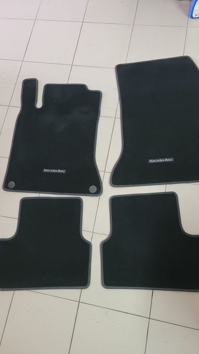 Tapetes novos mercedes cla w117