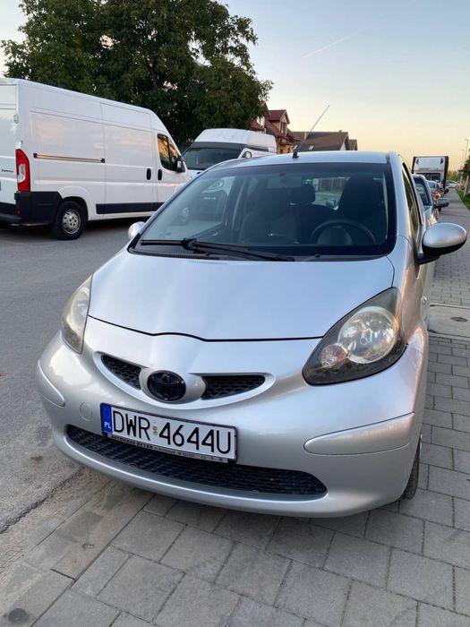 Toyota Augo nizki przebieg , oc/rok