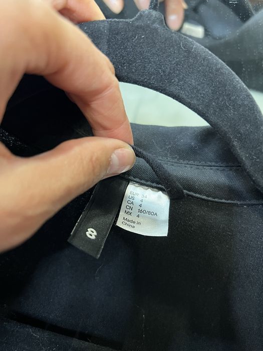 Жіночий чорний піджак від h&m розмір xs-s